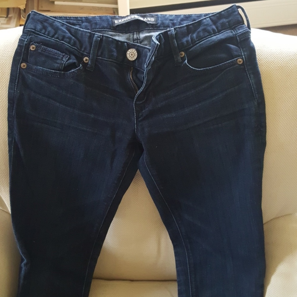 Jeans - Picture 2 of 4